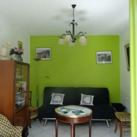 Holiday home Chez Huguette